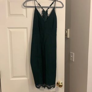 NWT Lulu’s Green Dress with lace detail